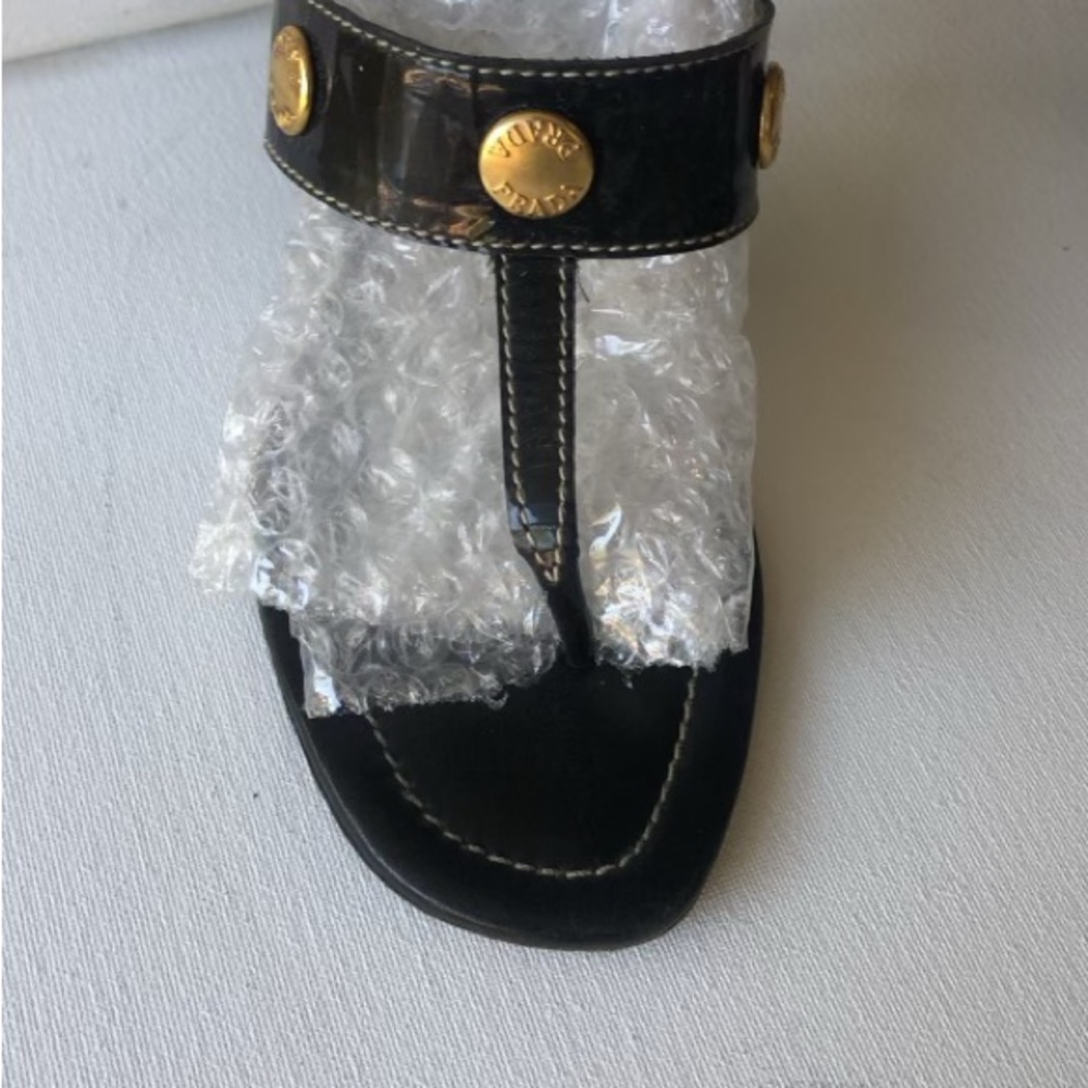Size 8 - Picture 9 of 10